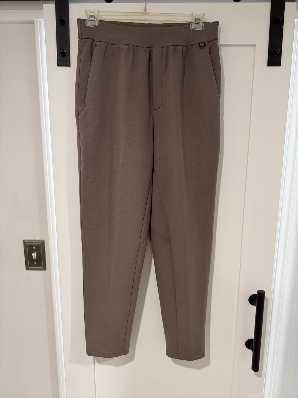 Nike Men's 24.7 ImpossiblySoft Dri-FIT Pants Size Medium-Tall